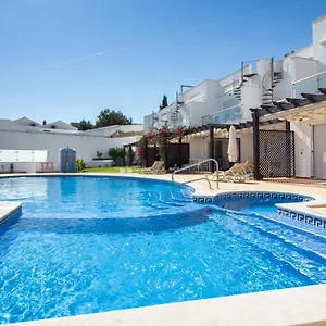 Apartment Cliff-top Townhouse With Stunning Ocean Views, Carvoeiro (Lagoa)